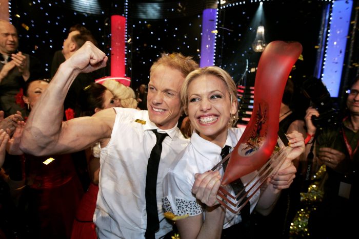 Tobias Karlsson och Tina Nordström vinner Let's dance